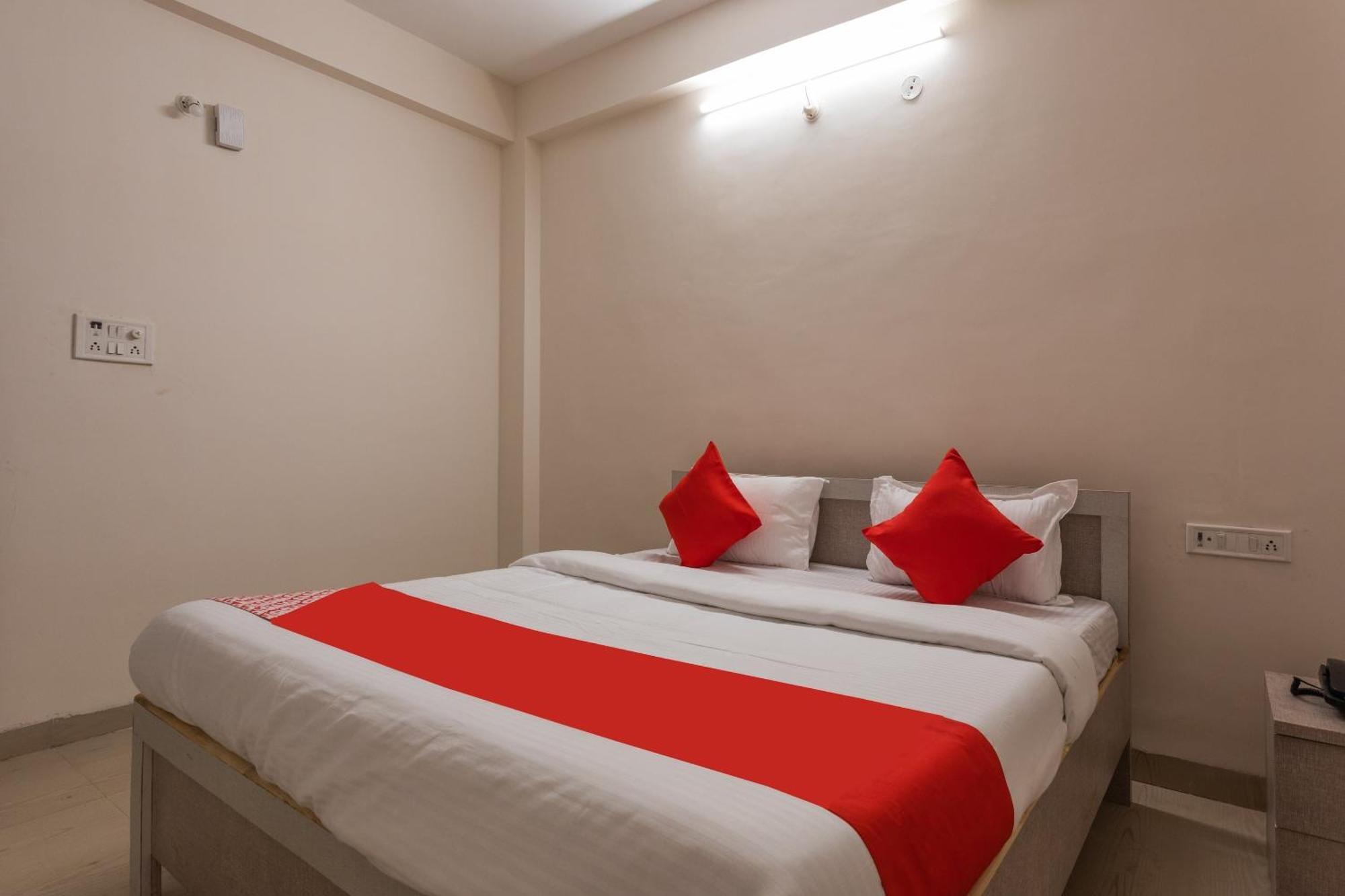 Hotel O Ocean Pearl Indore Esterno foto